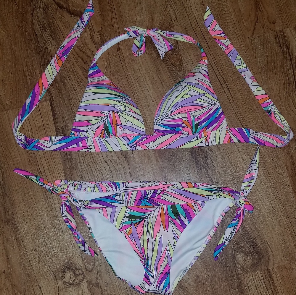 Victoria Secret bikini